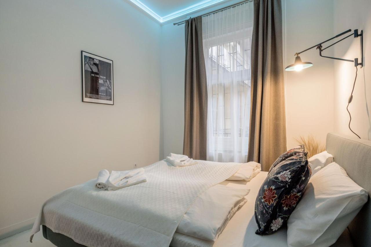 Sunshine Sprint Luxury Apartment Budapest Extérieur photo